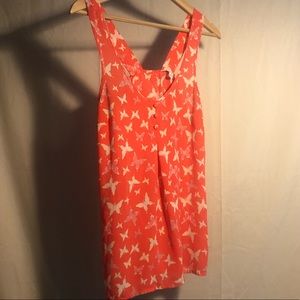 Candie’s pink tie back tank